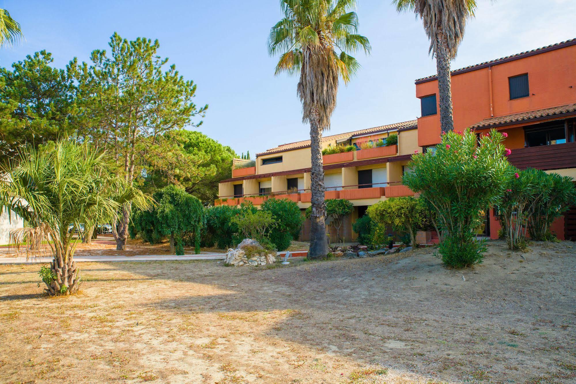 Apartahotel Lagrange Résidence Du Golf Saint-Cyprien (Pyrenees-Orientales)